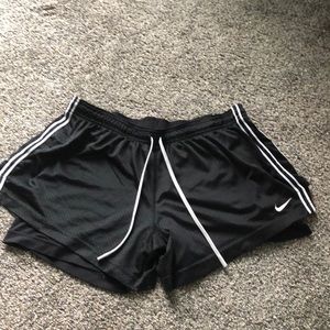 Black nike shorts